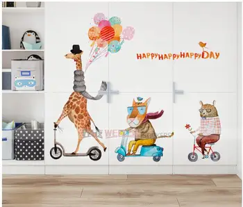 

Creative cartoon wall stickers cute animal kindergarten wall decoration stickers bedroom bedside children's room wallpaper self-
