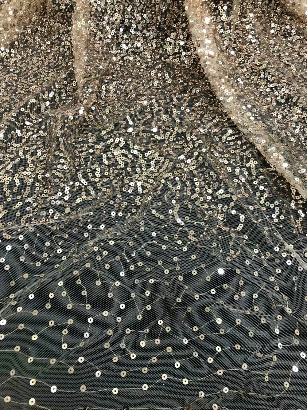 

Latest African tulle beads Lace Fabric For Wedding Nigerian French Tulle Lace Fabric With sequins New French Lace