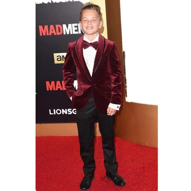 

Dark Red Kid's Velvet Formal Tuxedos Shawl Lapel One Buttons Black Pants For Boy's Formal Wear Winter Clothing for Kids