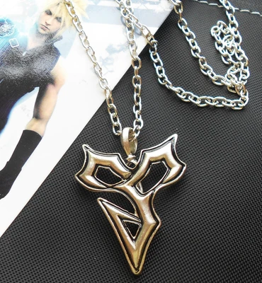 

wholesale Final fantasy The ultimate fantasy space warrior Necklace Jewelry animation toy periphery model