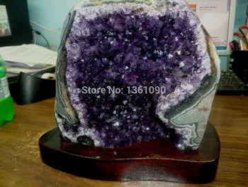 

xd j00264 LARGE AMETHYST CRYSTAL CLUSTER GEODE CATHEDRAL FROM URUGUAY