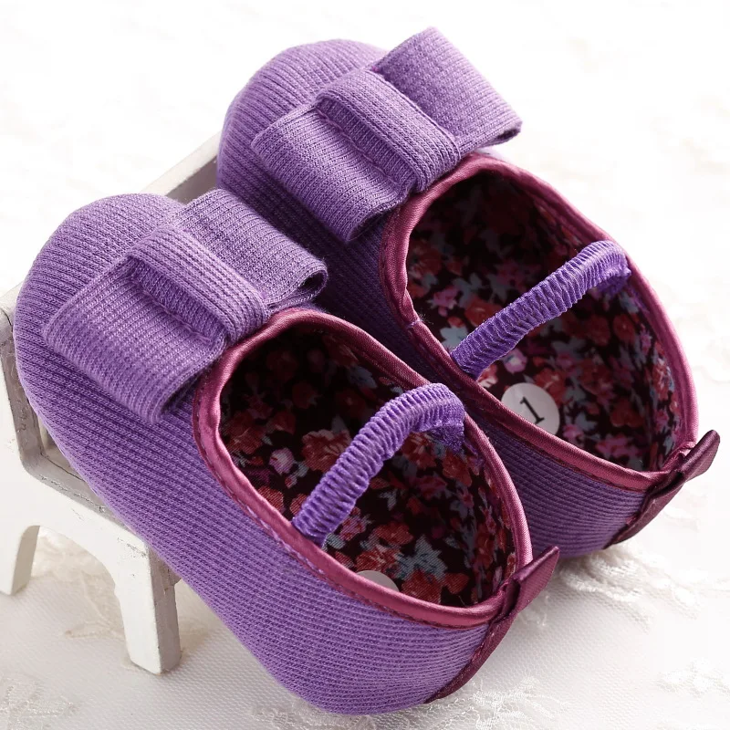 Фирменные фиолетовая хлопковая мягкая подошва Прогулки Детская обувь новорожденного малыша бабочка узел принцесса Обувь для младенцев