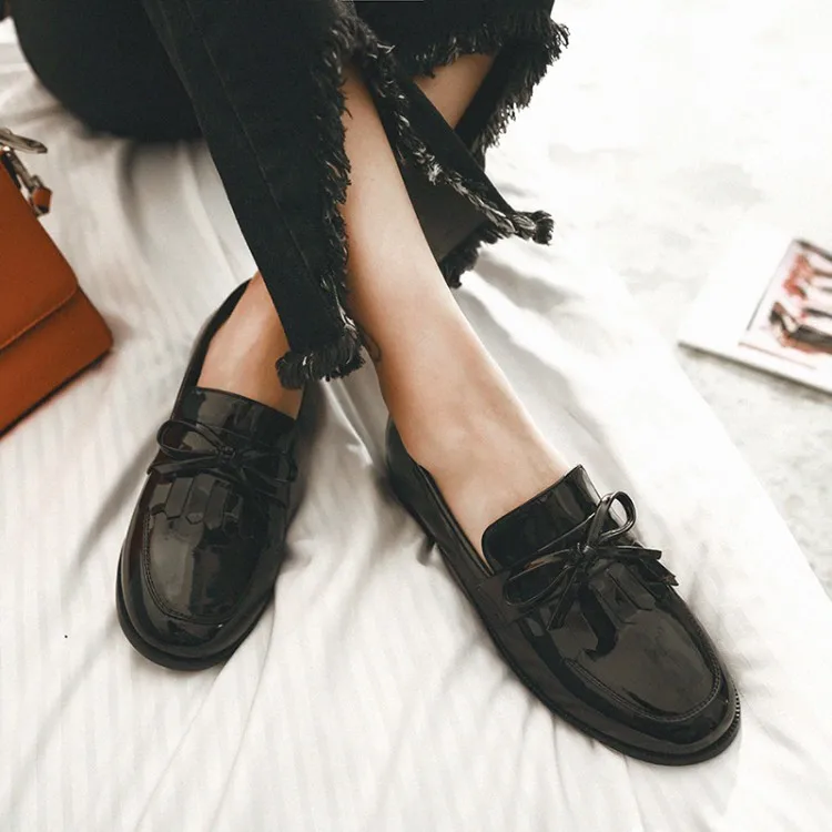 Tassel Bowknot Design Loafers Women Retro Round Toe Shoes Patent Leather Slip-on Women Oxford Causal Ladies Flats Working Shoes (4)