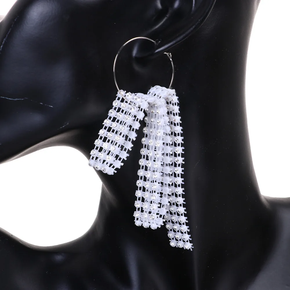 8SEASONS Women Fashion Plastic Mesh Jewelry Hoop Earrings Black White