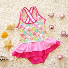 Милые купальники для маленьких девочек с узором в виде сердца, с перекрестной спинкой, Мягкий купальный костюм, детский купальный костюм, один предмет, Infantil Baby