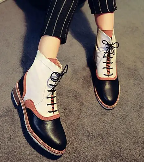 

2017 Spring new patchwork lace up ankle boots 3.5CM square heel comfortable martin boots for woman metal chains decoration shoes