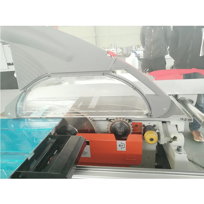 Хороший эффект резки 45 градусов наклона раздвижной стол пилы Деревообработка