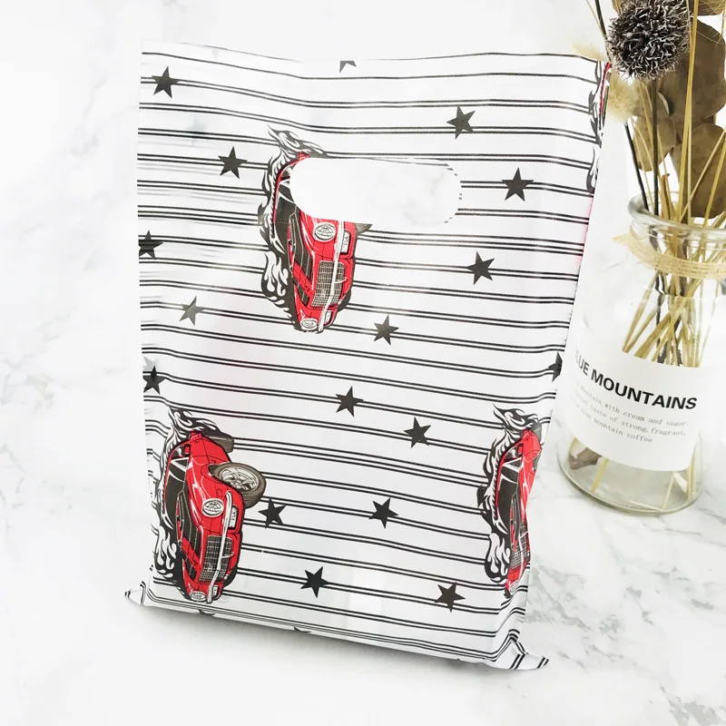 Small White Cartoon Car Black Stripes 15x20cm Plastic Gift Bag With Handles Jewelry Handle Bags For Shops 100pcs | Дом и сад