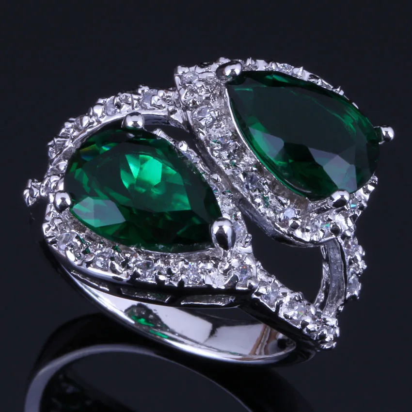 

Unique Pear Green Cubic Zirconia White CZ Silver Plated Ring V0468