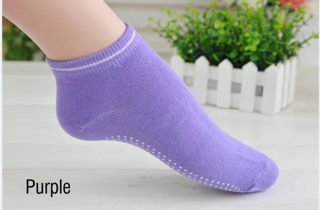 1 Pair Yoga Socks Women Anti slip Silicone Pilates Ballet Socks Gym Fitness Sport Socks Cotton Breathable Elasticity Socks Purple