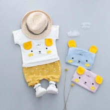 HYLKIDHUOSE/летние комплекты одежды для младенцев комплекты одежды для маленьких мальчиков и девочек хлопковая рубашка с рисунком шорты со звездами детские спортивные костюмы