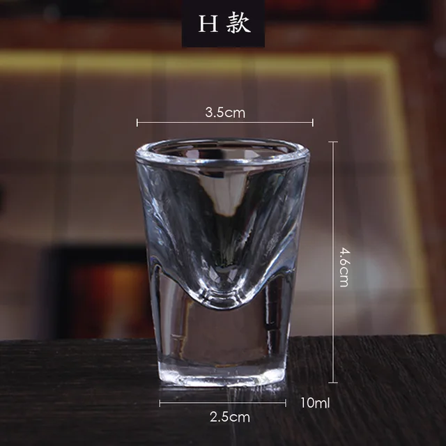 High fashion glass, bullet Cup, small strong glass, white wine, thick bottomed glass cup.in