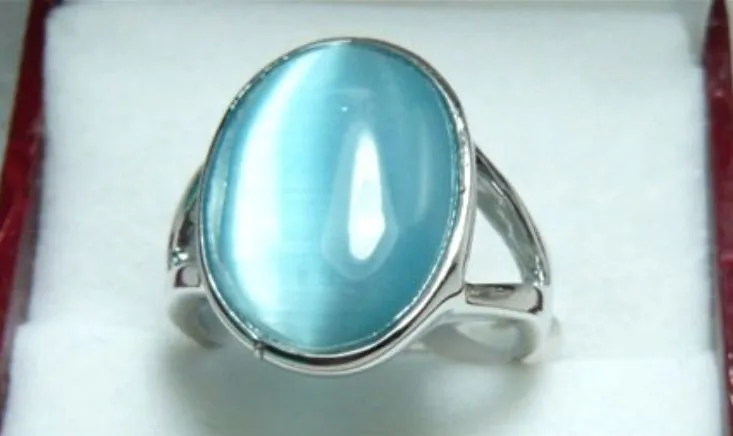 

Beautiful green opal bead FINE ring(#7,8) free shipping