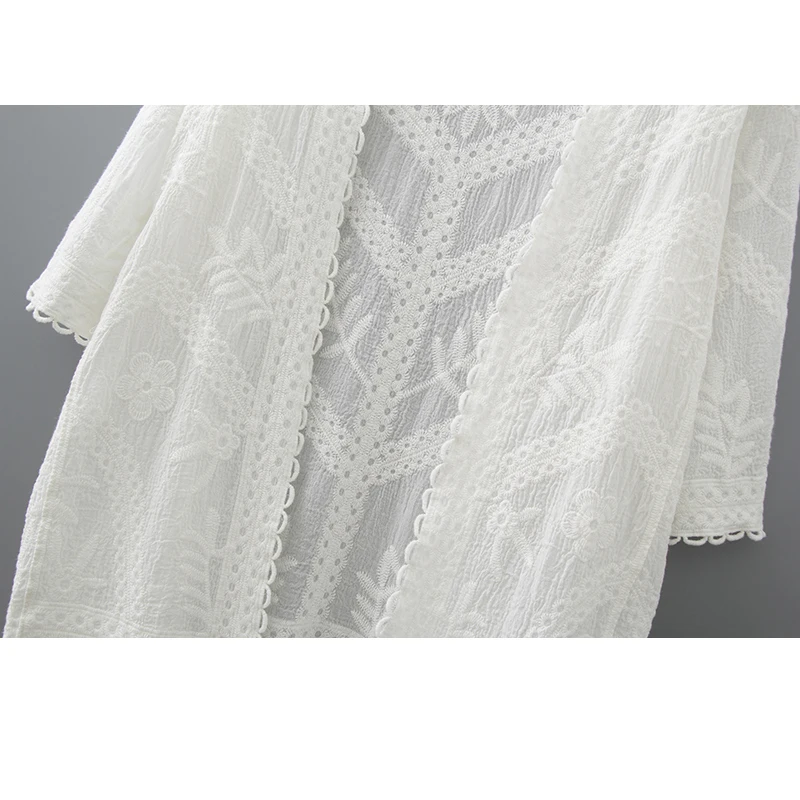Women Beach Long Cardigan 2018 Summer Crochet Kimono Hollow Out Blouse Fashion Casual Women Lose Lace Shirts Loose White Blouse Blouses