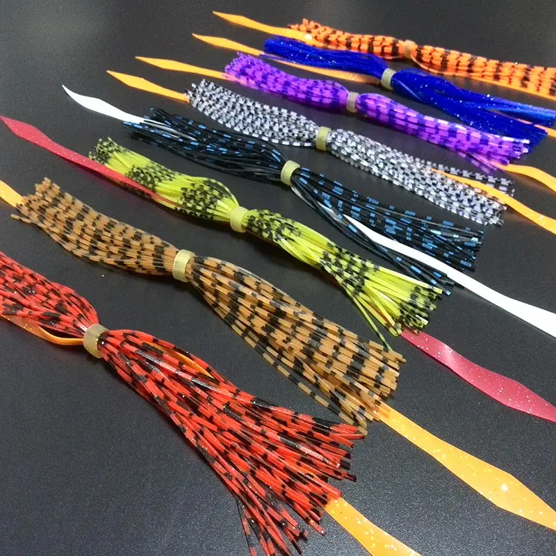 HOT fishing lure accessories 8 bundles 40streands with ribbon silicone