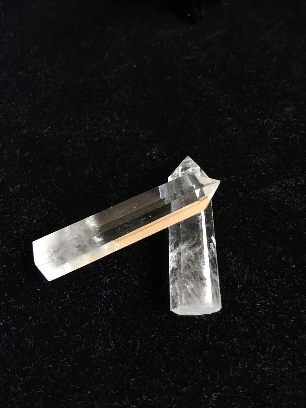 Free shipping Transparent Natural Clear Quartz Crystals points Single