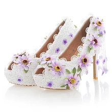 White Lace Flower High Heel Wedding Shoes Fashion Beautiful Women Party Prom Shoes Peep Toe Summer Nightclub Pumps with Tassel