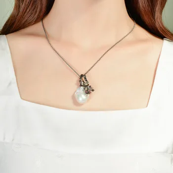 

Silvology 925 Sterling Silver Baroque Pearl Plum Blossom Pendant Original Luxurious French Style Female Pendant Pearl Jewelry