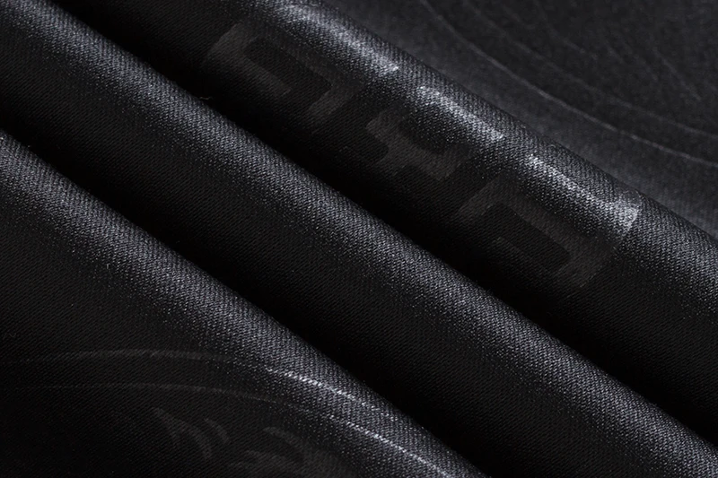 L997_Black_04