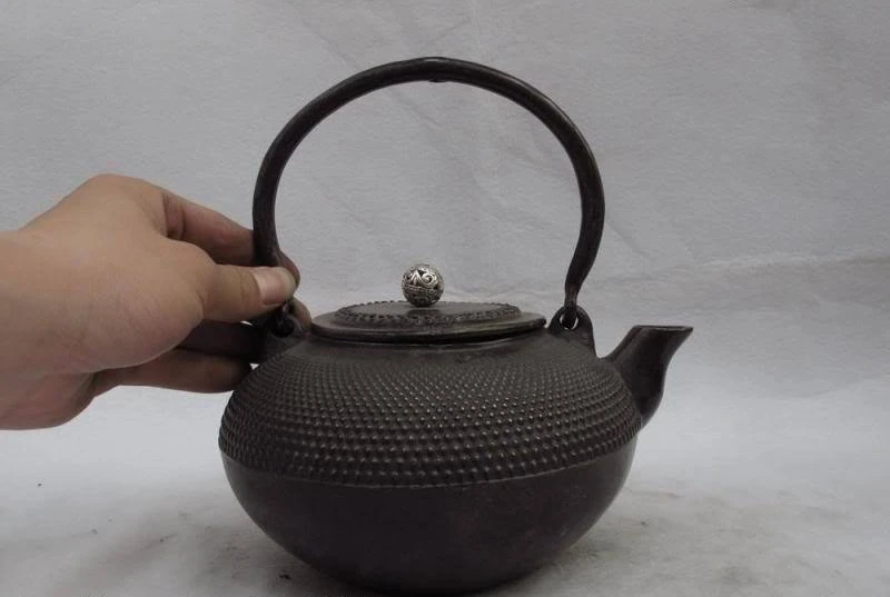 

Tibet classical folk pure Bronze Copper Carved handle teapot water bottle pot
