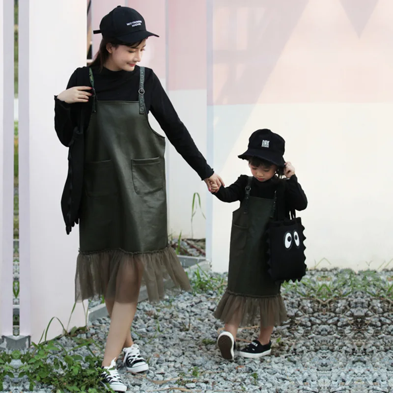

Mother and Girl Bottoming Shirt and Leather Strap Dress Suits Autumn Winter Family Look Clothes Baby Girls Top+Leather Dress Set