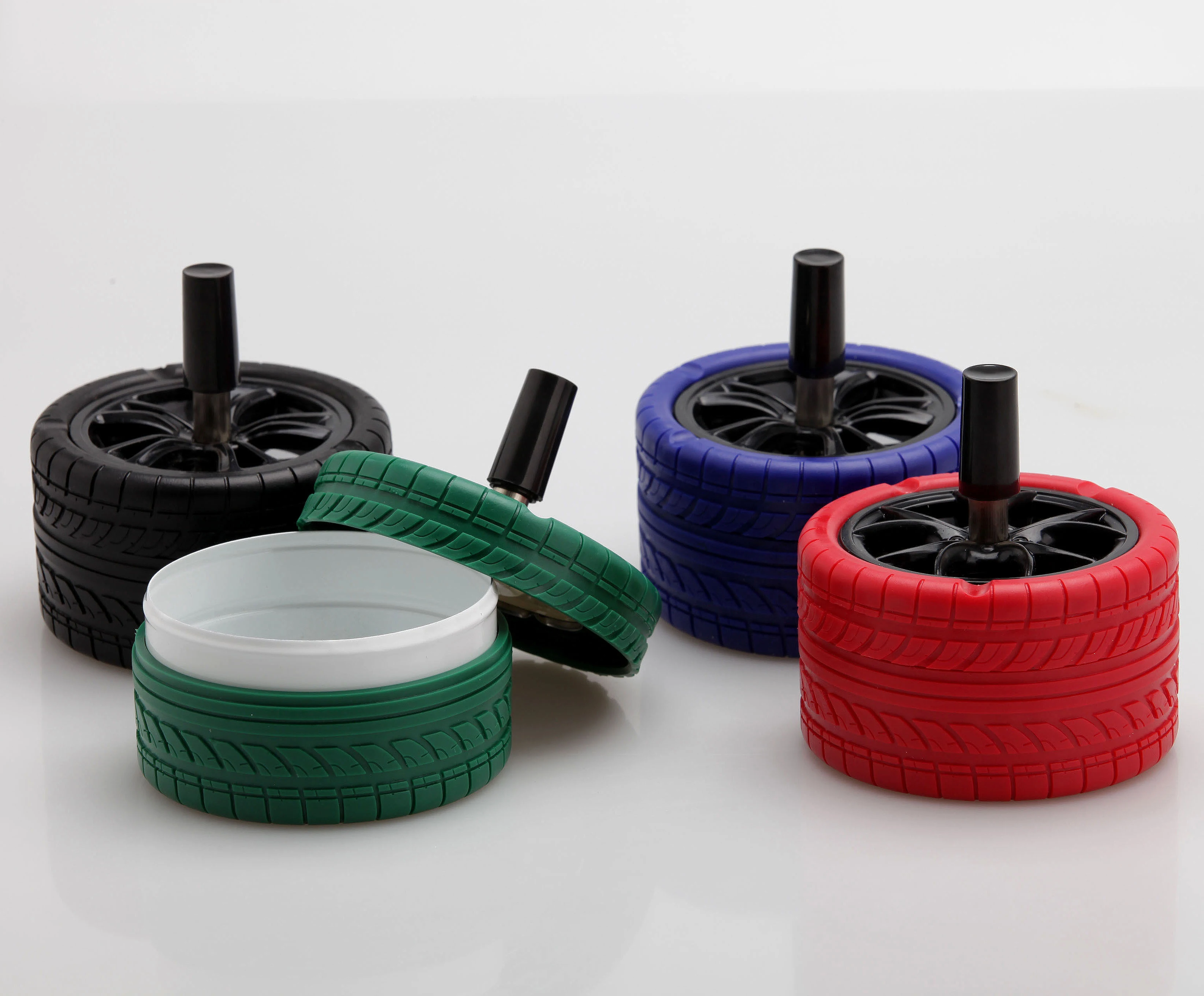 Creative Car Tire Ashtray Pressing Rotate Style Metal Cigarette Ashtray