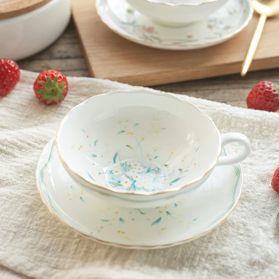 

Creative Office Bone Porcelain European Coffee Cup Saucer Set Luxury White Porcelain Chinese T50N5035