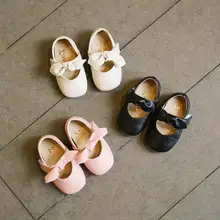 Весенне-осенняя модель обуви для маленьких девочек; нескользящая обувь принцессы с мягкой подошвой для малышей; детская кожаная обувь с бантом; размеры 15-19