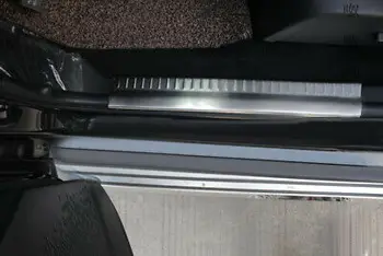 

Steel Inner Door Sill Scuff Plate 4pcs For Dodge Journey / Fiat Freemont 09 - 19