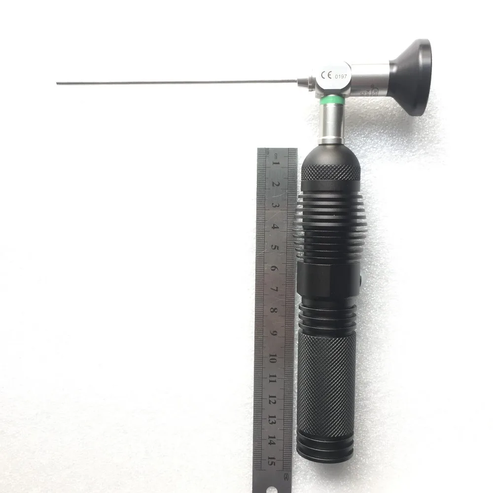 Uniform brightness portable endoscope light source and endoscopy lamp