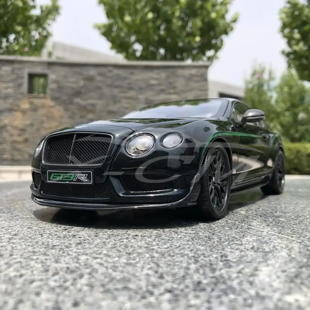 Литая под давлением модель автомобиля Почти настоящий Bentley Континентальный GT3-R ограниченная 1:18(зеленый)+ маленький подарок