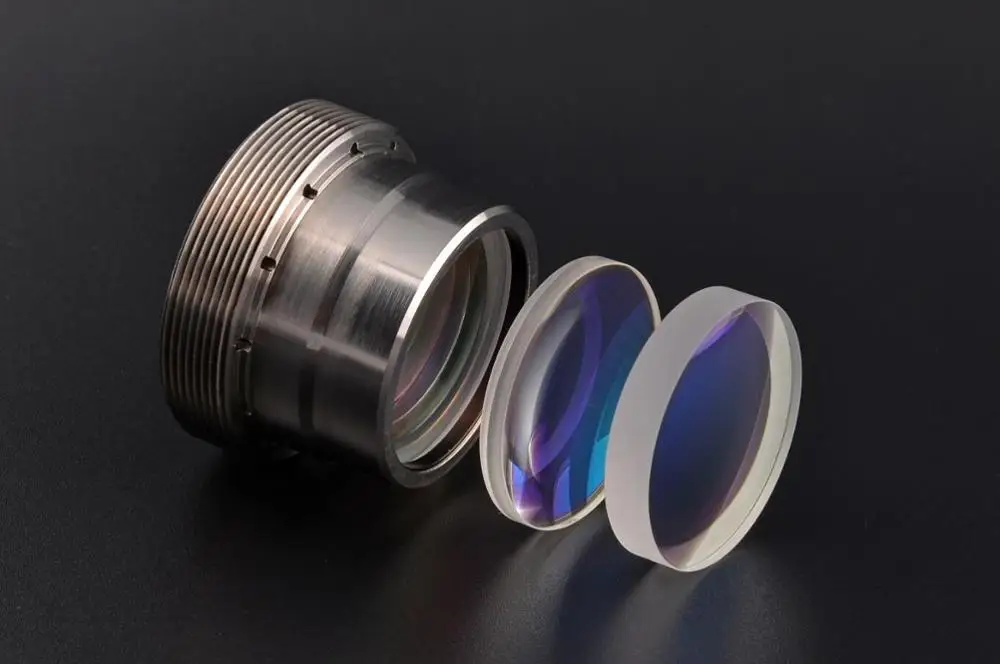 Focusing and collimating len 015