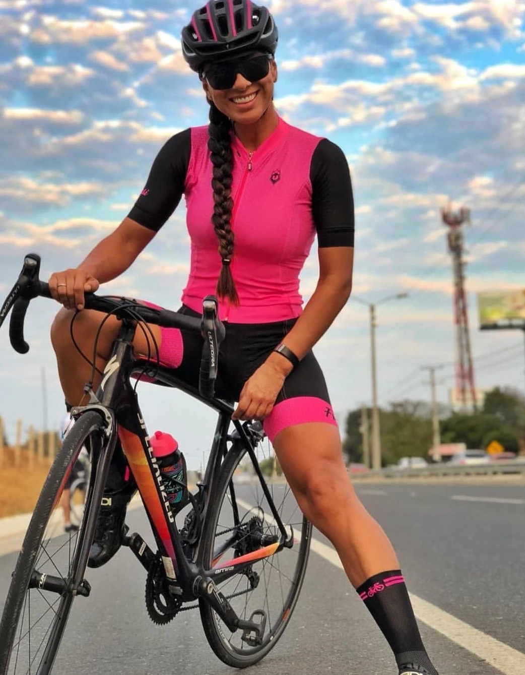 

2019 Woman Short sleeve sexy body team tri skinsuit Equipment custom cycling clothing ciclismo maillot Cycling Triathlon