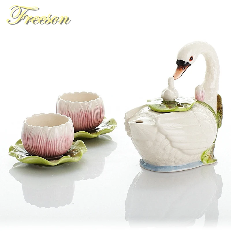 Creative Swan Porcelain Tea Set Elegant Tea Pot Rose Cup
