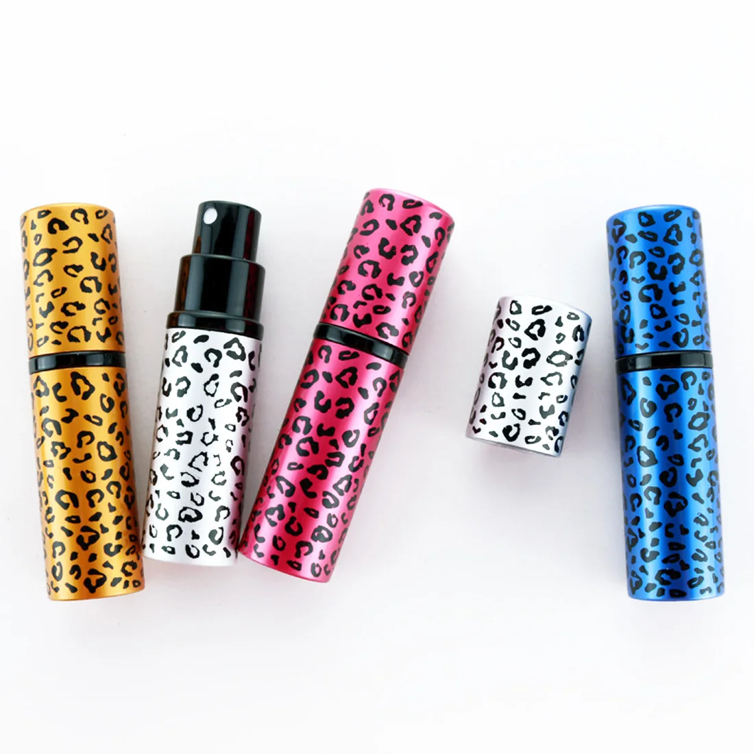 Anodized aluminum shell spray bottle perfume sub-bottle 10ml lip-print glass mini pressed empty | Красота и здоровье