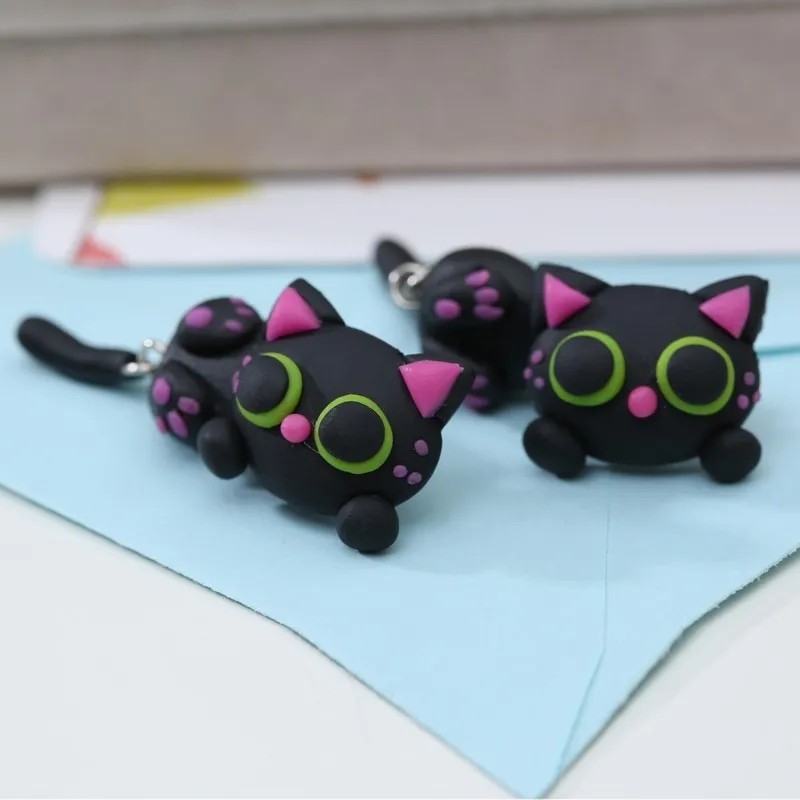 TTPAIAI 30 брендовые серьги-гвоздики ручной работы с милым черным котом, модные ювелирные изделия, полимерная глина, Мультяшные 3D серьги с животными для женщин и девочек