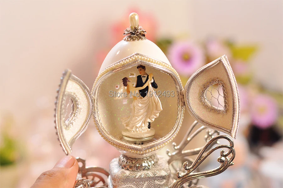 high quality metal faberge egg shape music box (19).jpg