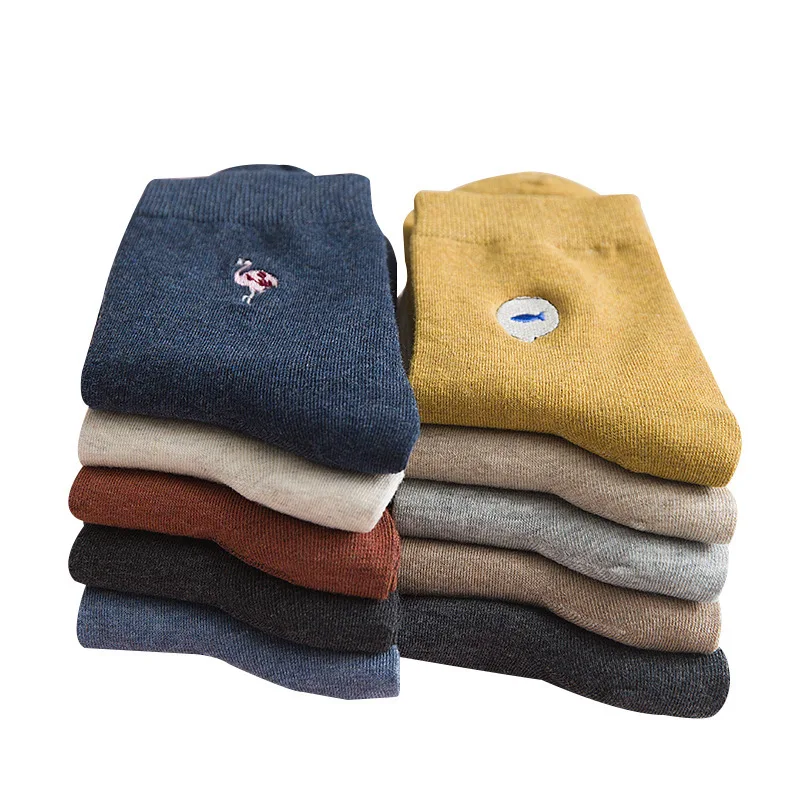 Women Cotton Socks 2018 Autumn Winter Fashion New Embroidered Cartoon Animal Mid Tube Ladies College Style Short Sock J102