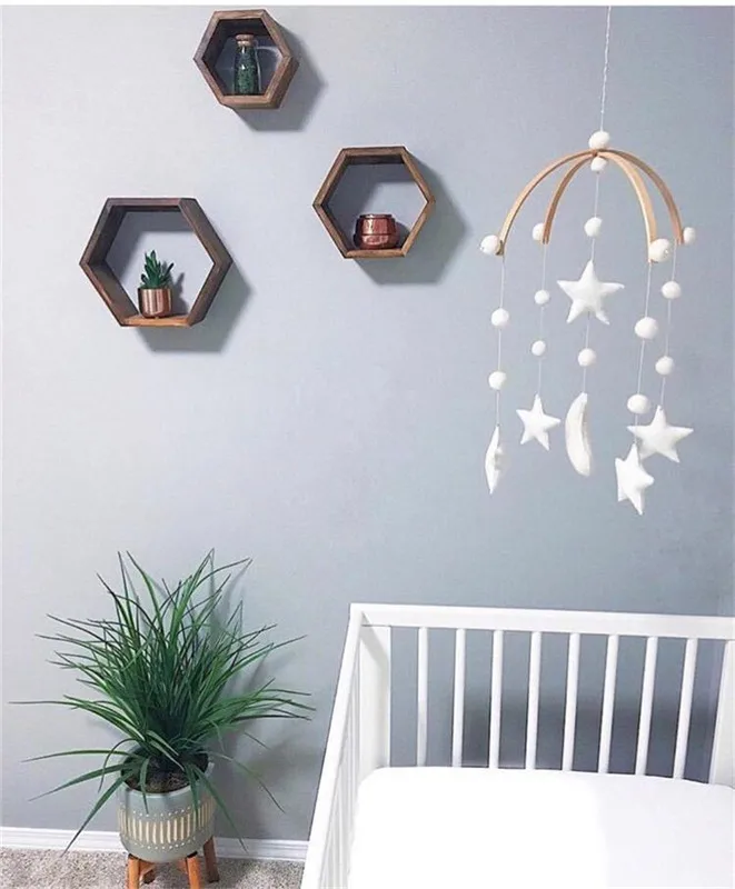 Blue Handmade 100/% Natural Felted Wool Wall Hanging Baby Nursery Decor Crib Mobile Multi-Colored Birds on a Ring with Leaves Theme