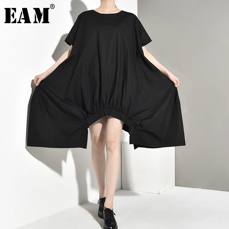 

[EAM] 2019 New Spring Autumn Round Neck Short Sleeve Black Loose Irregular Hem Hollow Out Big Size Dress Women Fashion Tide