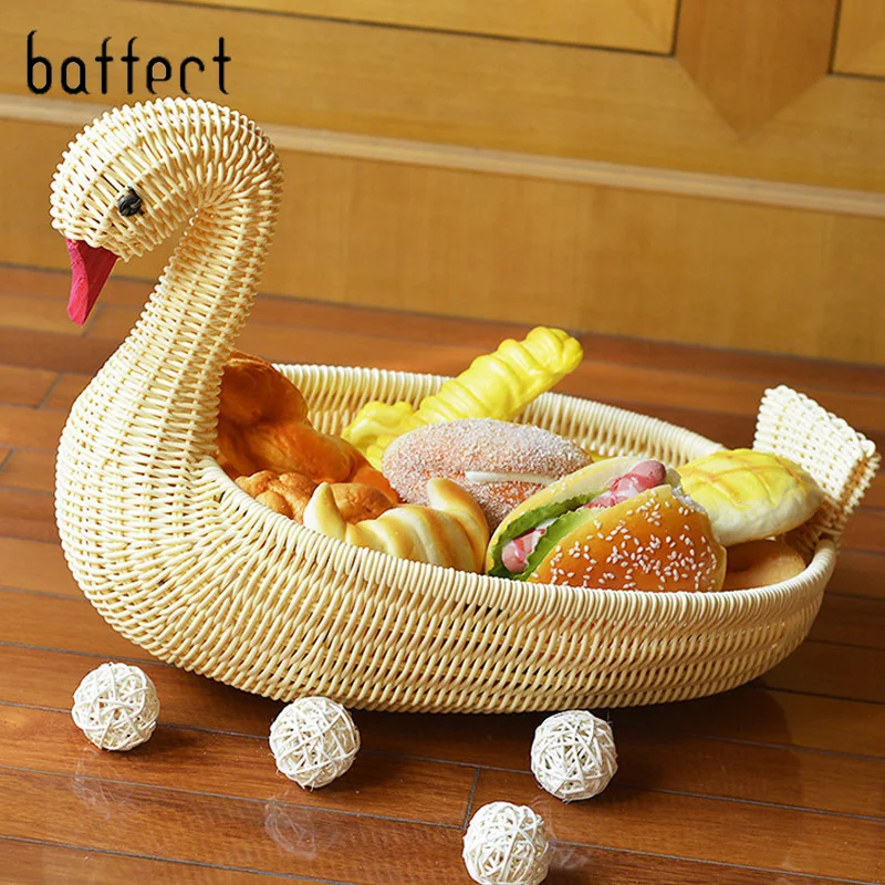

Baffetc New Ideas Goose Rattan Basket Animal Modeling Environmental Rattan Woven Fruit and Vegetable Food Storage Basket