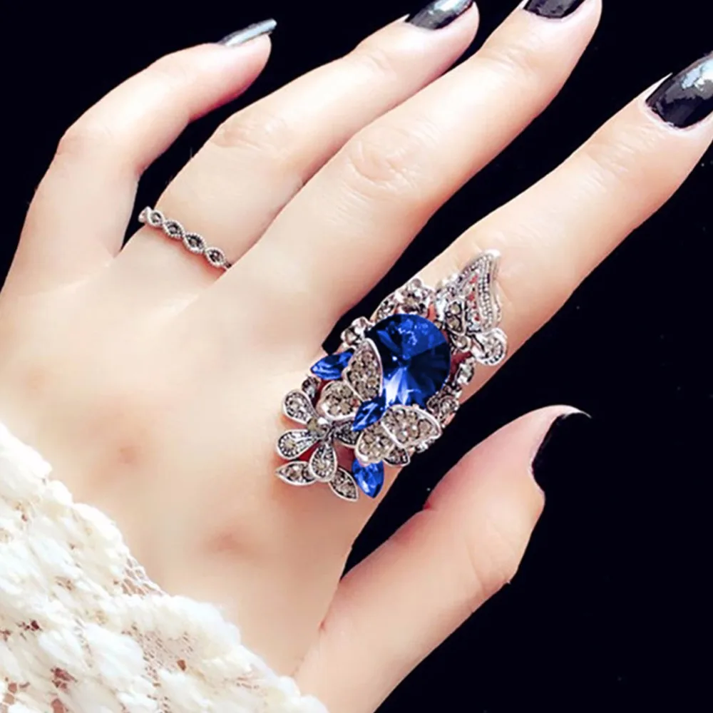 

2pcs/set Luxury Jewelry European Index Finger Wedding Rings Female Court Vintage Big Gem Crystal Butterfly Rings for Women