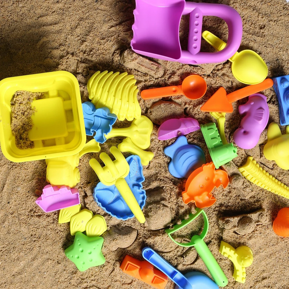 Buy Shinehalo 30 Piece Beach Sand Toy Set Sand Models