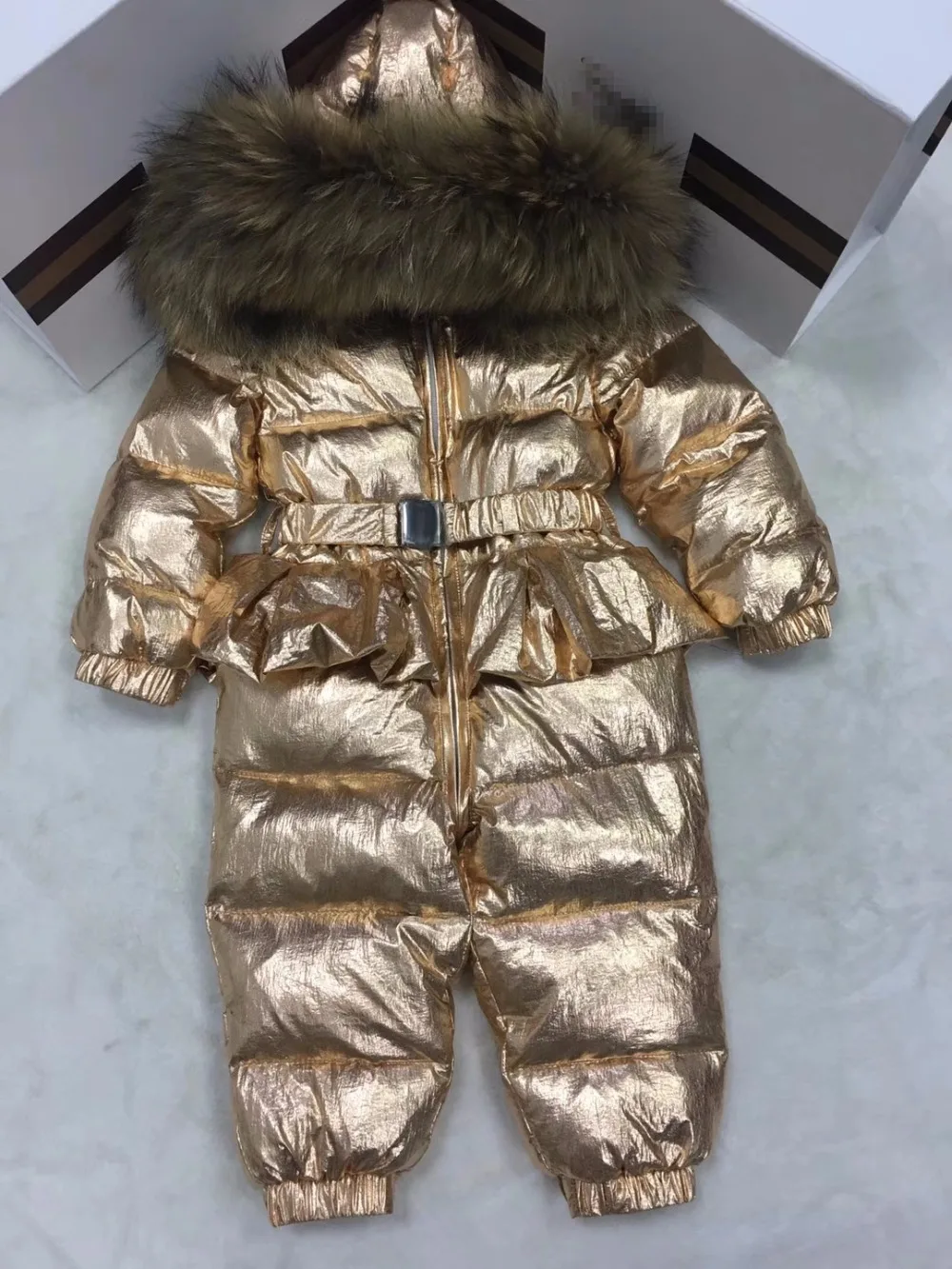 

2018 Winter Shiny Down Jackets Boy Snow Wear Down Coats Girl Shiny Down Jacket Large Fur Natural Thick Outerwear 0-4 Years