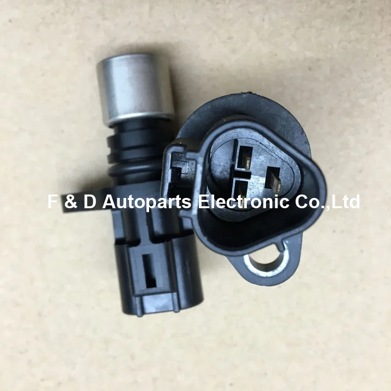 One New Genuine Engine Camshaft Position Sensor Left 9091905054 for Lexus ES300