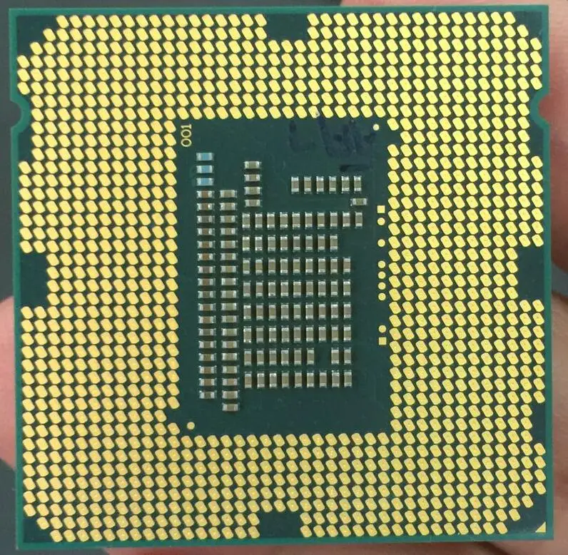 جهاز كمبيوتر شخصي إنتل سيليرون المعالج G1630 (2 M مخبأ ، 2.80 GHz) ثنائي النواة وحدة المعالجة المركزية LGA 1155 100% العمل بشكل صحيح سطح المكتب المعالج