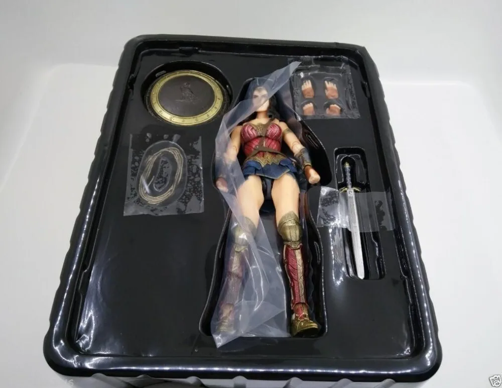 Vogue Play Arts Kai Batman VS Superman Dawn Of Justice NO.4 Wonder Woman DC Comics Film Super Hero