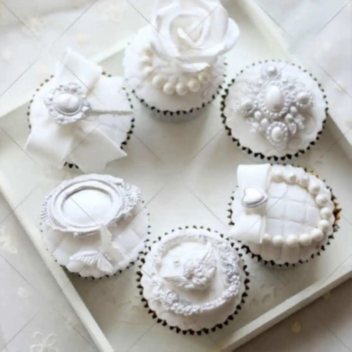 JX-LCLYL Silicone Brooch Jewelry Bowknot Fondant Cake Cupcake Decorating Chocolate Mould