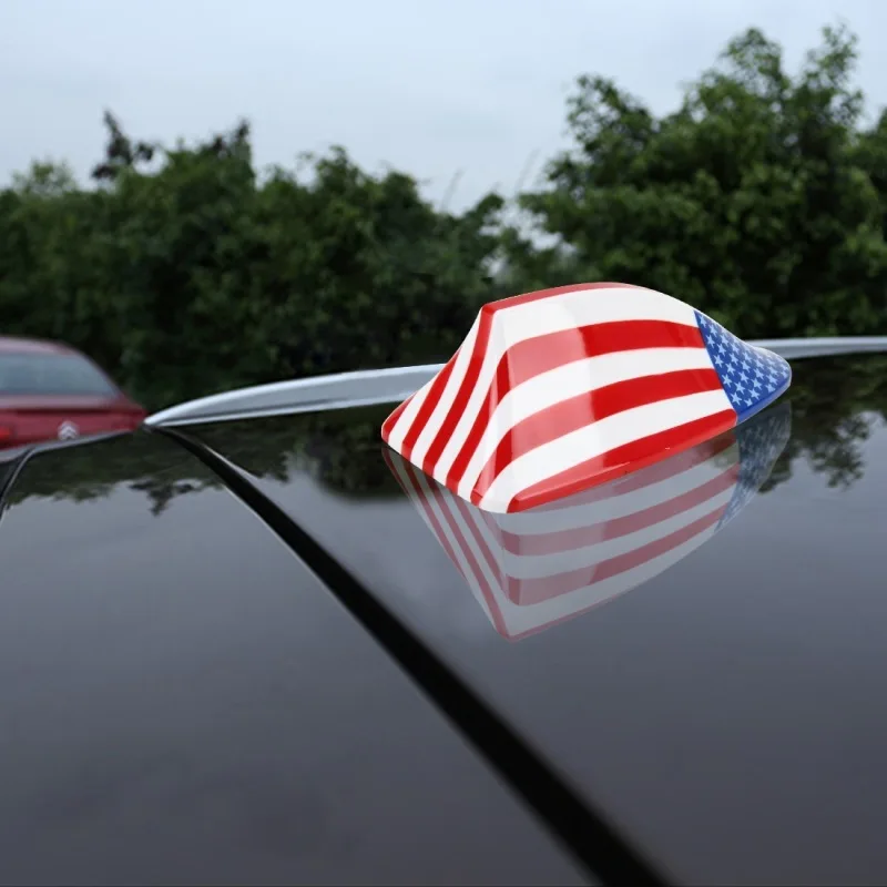 

2018 New Flag style Car Radio FM Signal Aerials Shark Fin Antenna Roof For All Cars Aerials Antenna Car Styling BMW/VW/Polo/Ford