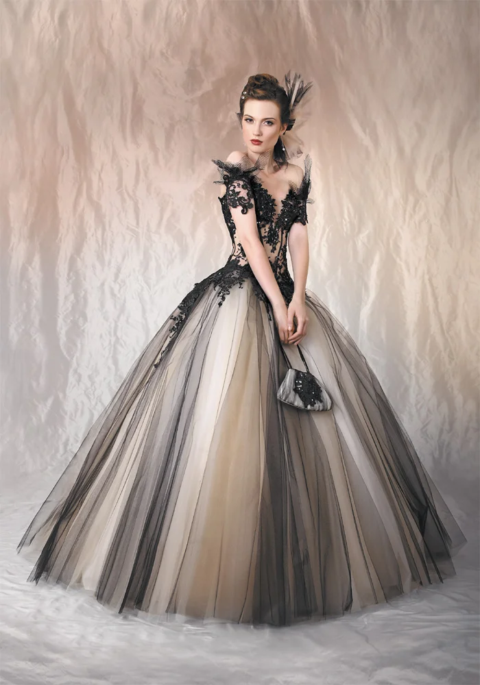 Vintage Black Non White Two Tone Tulle Gothic Wedding Dresses Vintage Black Non White Two Tone Tulle Gothic Wedding Dresses Gowns Off The Shoulder Ball Gown Colorful Bridal Color In From